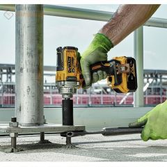 Dewalt DCF894P2 18 VOLT 5.0 AH Li-Ion Çift Akülü Profesyonel Somun Sıkma Makinası