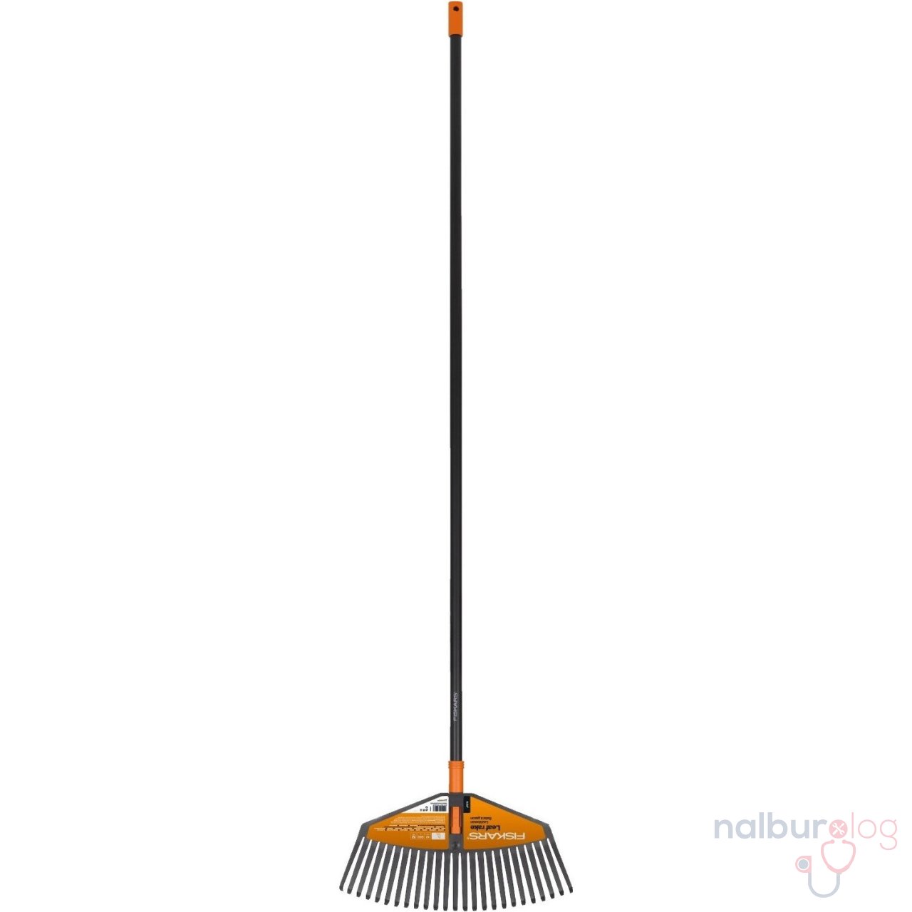 Fiskars Solid™ Çim ve Yaprak Tırmığı – M