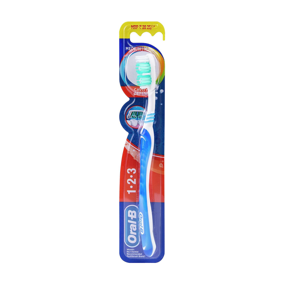 Oral-B Diş Fırçası Cavity Defense White