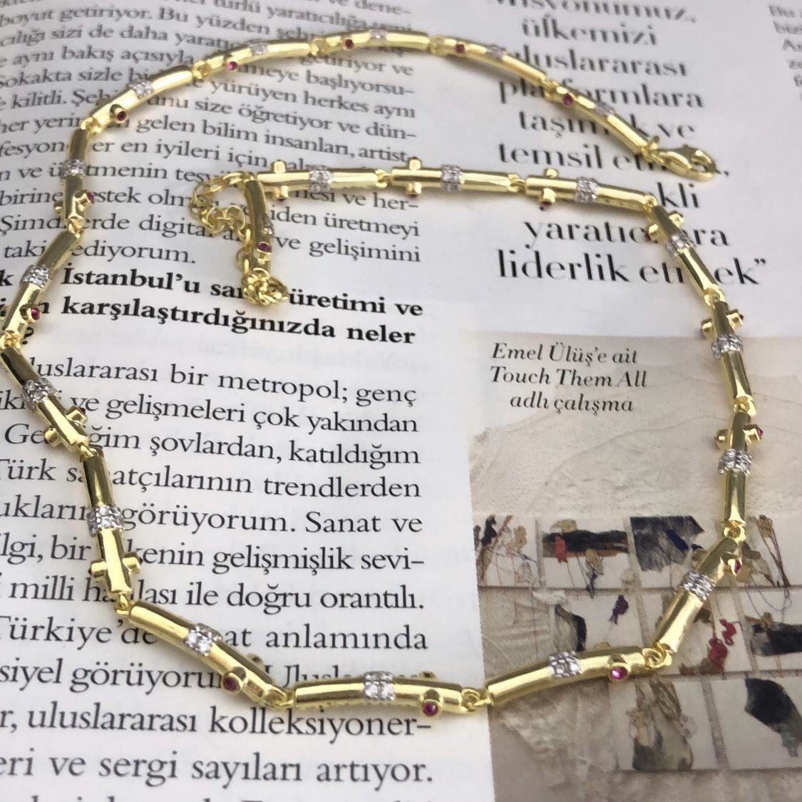 Taşlı Choker (Yanları Pembe Taşlı)