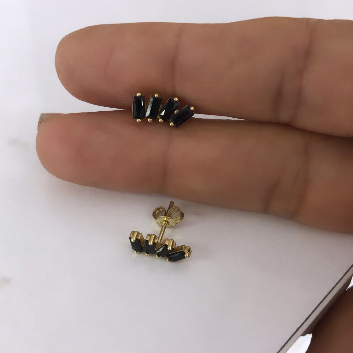 4 Taşlı Baget Küpe(Tek)