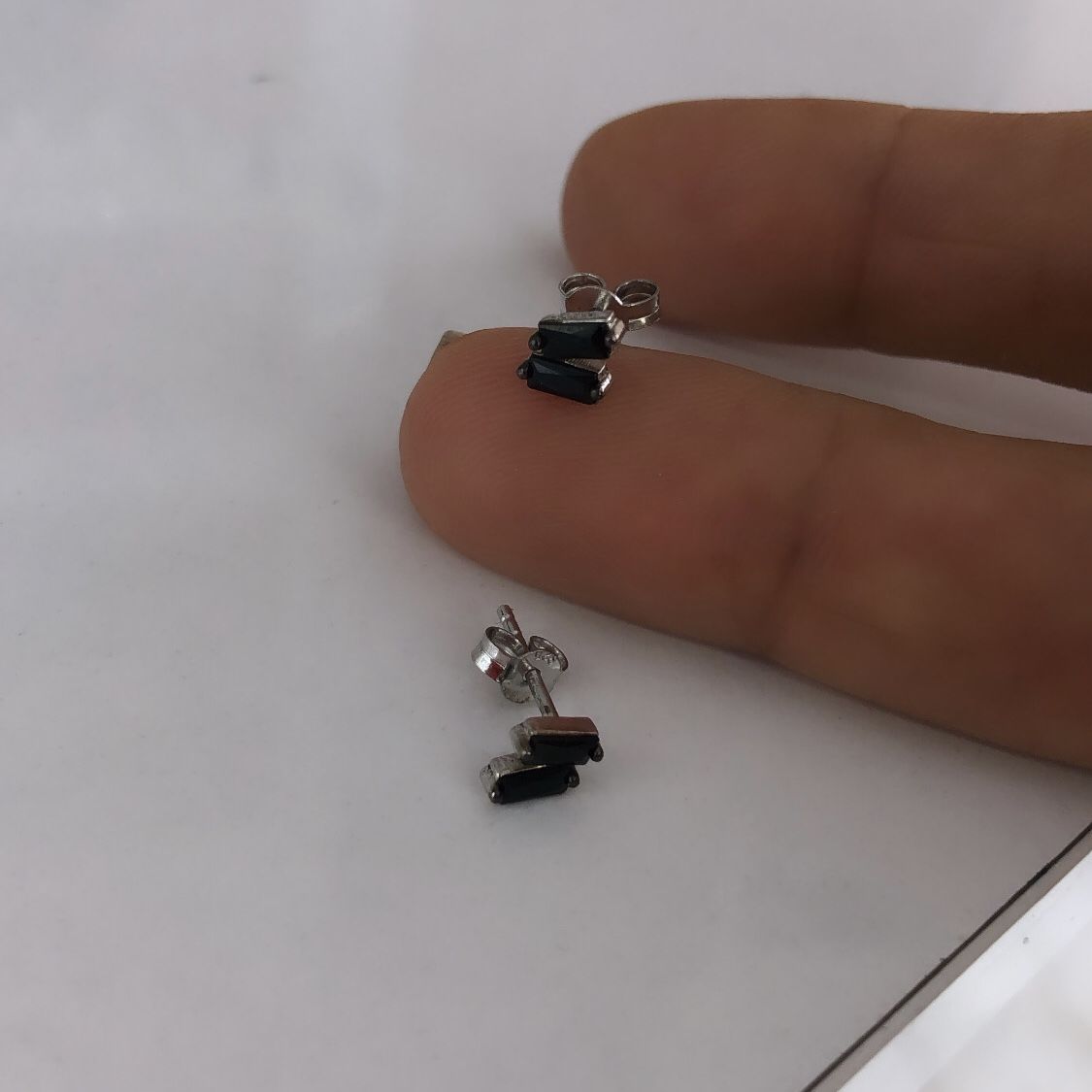 2 Taşlı Baget Küpe (TEK)