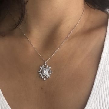 Baget Taşlı Kolye
