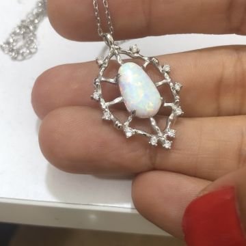 Opal Taşlı Kolye