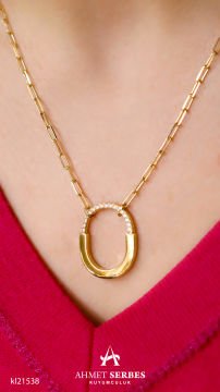 Oval Taşlı Altın Kolye