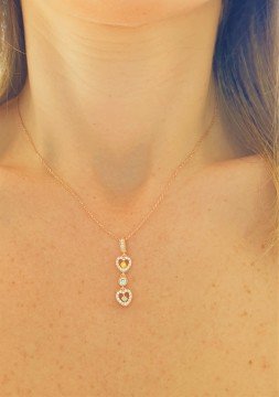 Dorica Top & Zirkon Taşlı Sallantılı Kalp Kolye