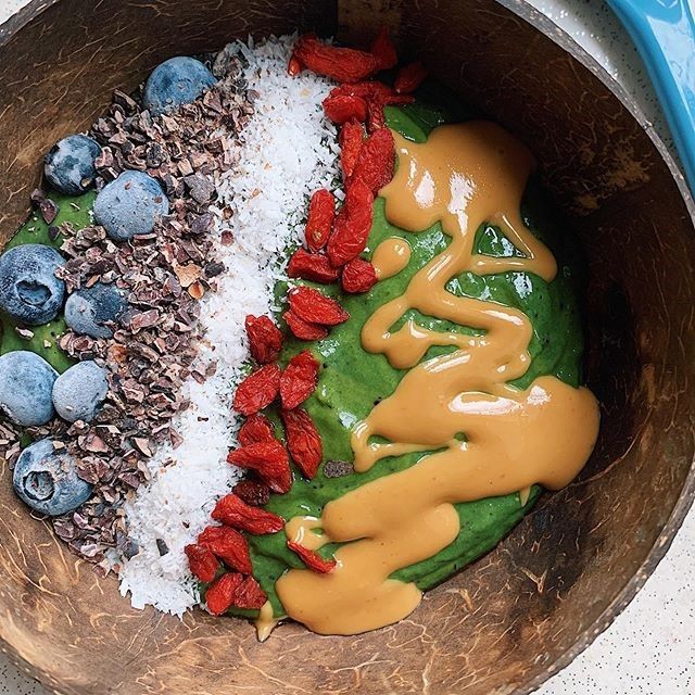 Spirulinalı Forest Bowl