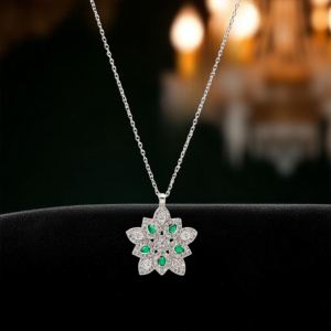 Choice Gümüş Flower Yeşil Kolye