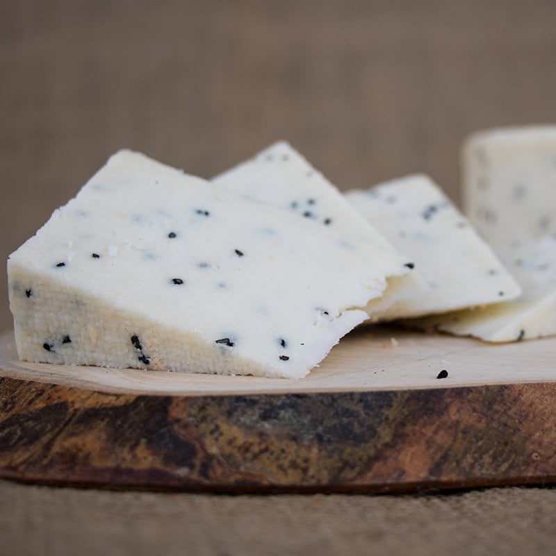 %100 Keçi Çörek Otlu Tulum Peyniri 250gr