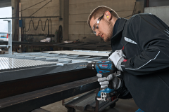 Bosch Professional GSR 18-2-LI Plus 4 Ah Çift Akülü Delme/Vidalama - L-boxx Çantalı