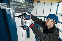 Bosch Professional GSR 14,4 VE-EC 4 Ah Çift Akülü Delme/Vidalama - Kömürsüz Motor