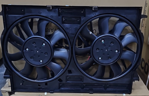 Fan Motoru Davlumbazlı Audı Q7 (4Mb) 2.0 Tfsı-3.0 [8W0121207C]