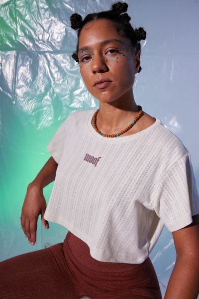 3D Woof Baskı Crop Top (Ekru)