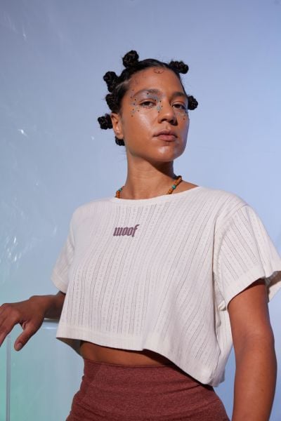 3D Woof Baskı Crop Top (Ekru)