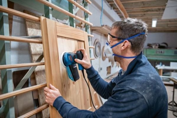 Bosch GEX 125-1 AE Eksantrik Zımpara Makinesi 250 Watt - 0601387500
