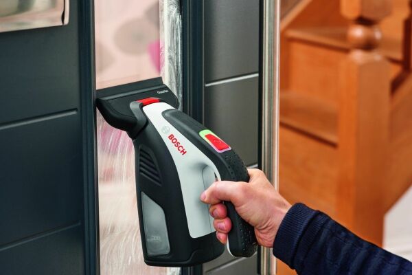Bosch Glass VAC Cam ve Yüzey Temizleme Makinesi - 06008B7000