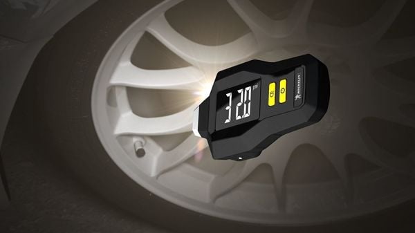 MICHELIN MC12293 Dijital Lastik Basınç ve Derinlik Ölçer 99 Psi
