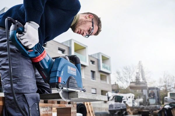 BOSCH 125 mm Universal Beton-Yapı Malzemeleri için Elmas Testere