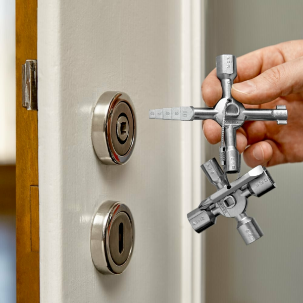 KNIPEX Çok Fonksiyonlu ve Genel Amaçlı Kumanda Dolap - Pano - Anahtarı (001101)