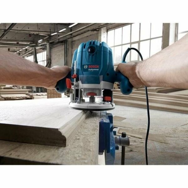Bosch GOF 130 Elektrikli Freze Makinesi - 06016B7000