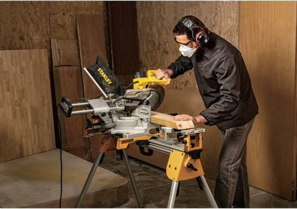 Stanley SM18-TR Gönye Kesme Makinası 1800 W 254 mm