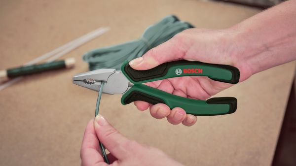 BOSCH Universal 14 Parça Alet Seti (1600A02BY3)