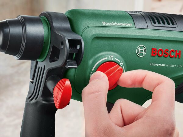 BOSCH UniversalHammer 18V Akülü Kırıcı Delici (Akü ve Şarj Aleti Hariç)