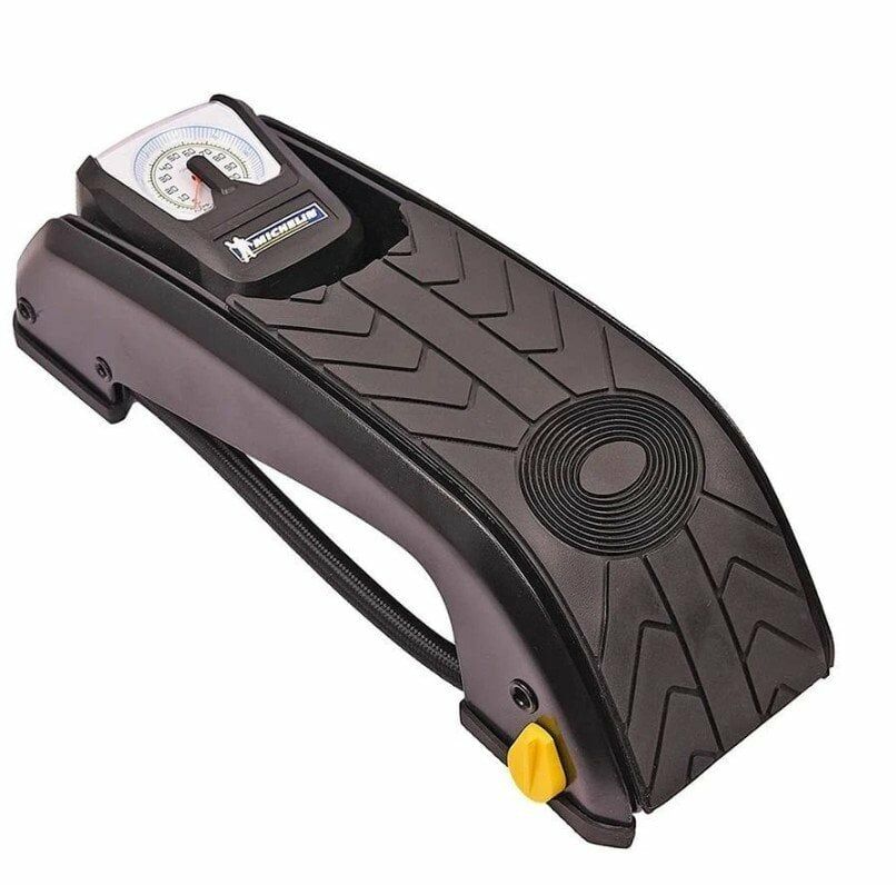 MICHELIN MC12204 Basınç Göstergeli Ayak Pompası