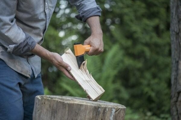 FISKARS X5 Kamp Baltası (121123)