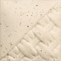 EG002 Mayco Stoneware Speckled Buff Engobe