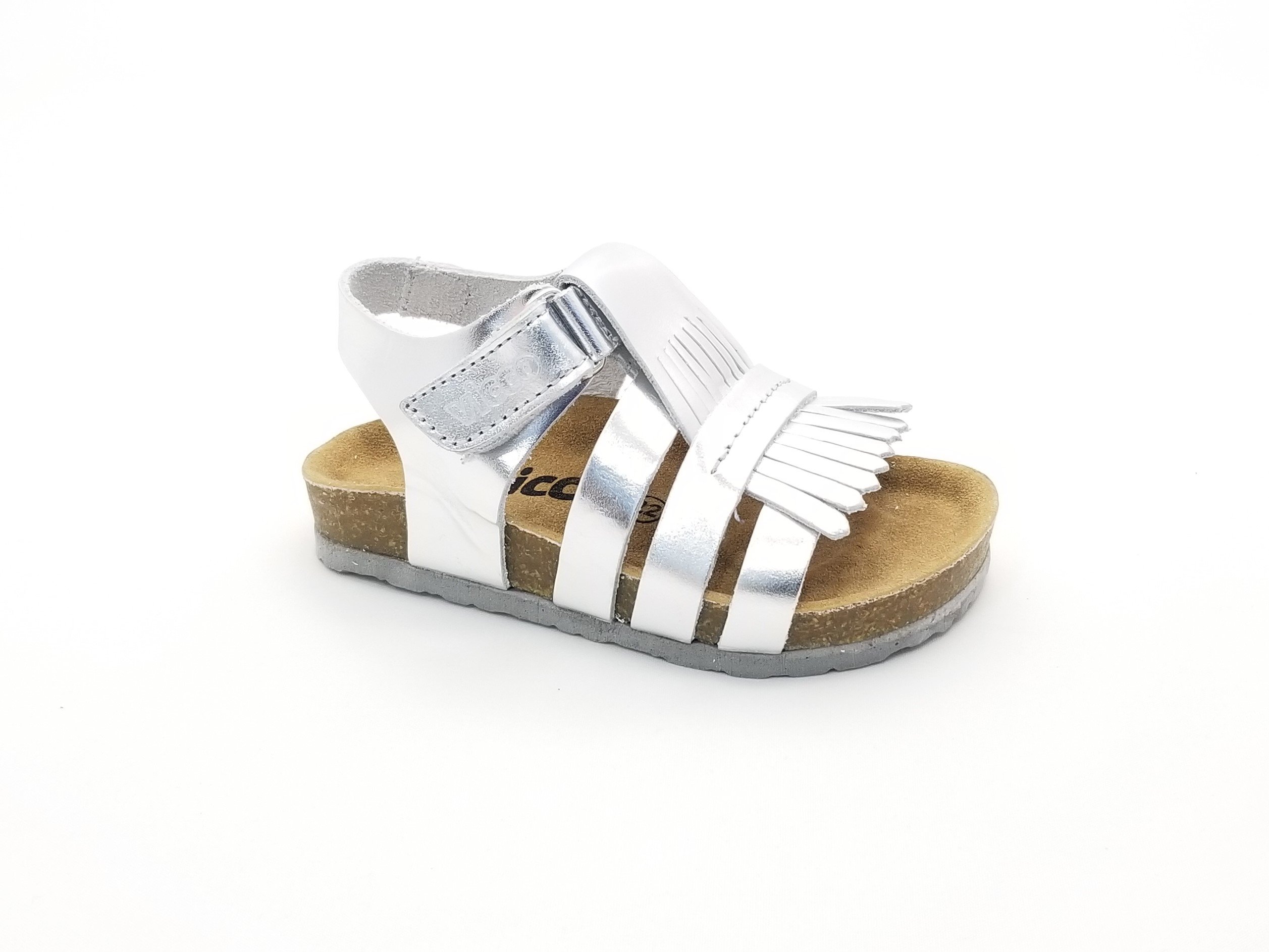 Mantar Taban 081  Püsküllü Sandalet (22-25 Numara Aralığı)