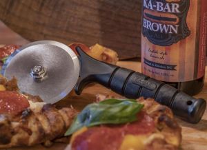 KA-BAR 'Za-Saw Pizza Dilimleyici