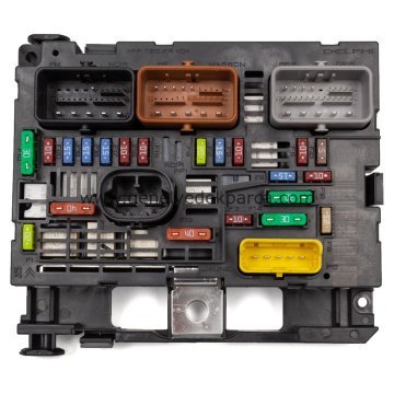 Peugeot 307 1.6 Hdi Motor İçi Sigorta Kutusu Orijinal