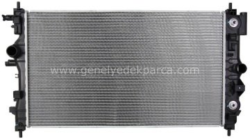 Opel Astra J 1.4 Turbo Otomatik Vites Su Radyatörü Kale Marka