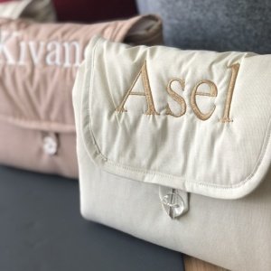 Krem Katlanabilir İsimli Alt Açma Örtüsü