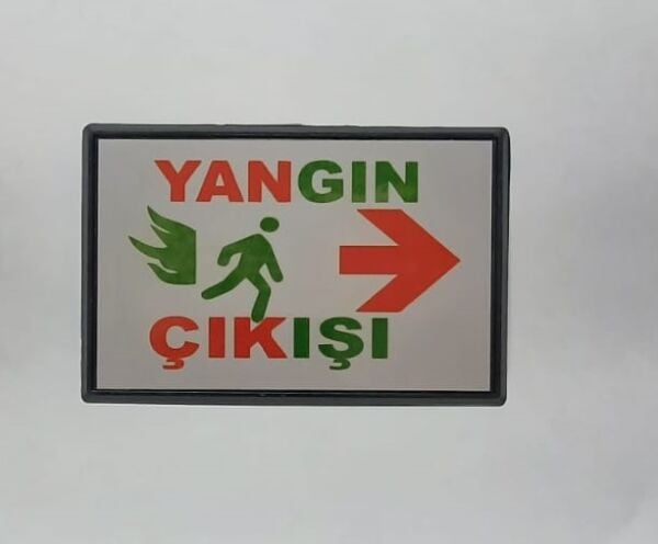 GökkuşağıTicaret Büyük Boy Yangın Çıkışı Yönlendirme Tabelası 13 x 8 cm