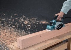 Makita KP0810C Planya Makinesi - 82mm