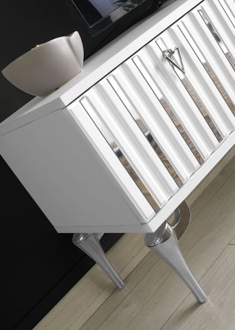 Dubai Metal Ayaklı - 150 Cm Tv Sehpası