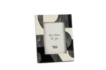 Füme Beyaz Desenli Çerçeve 23x18cm