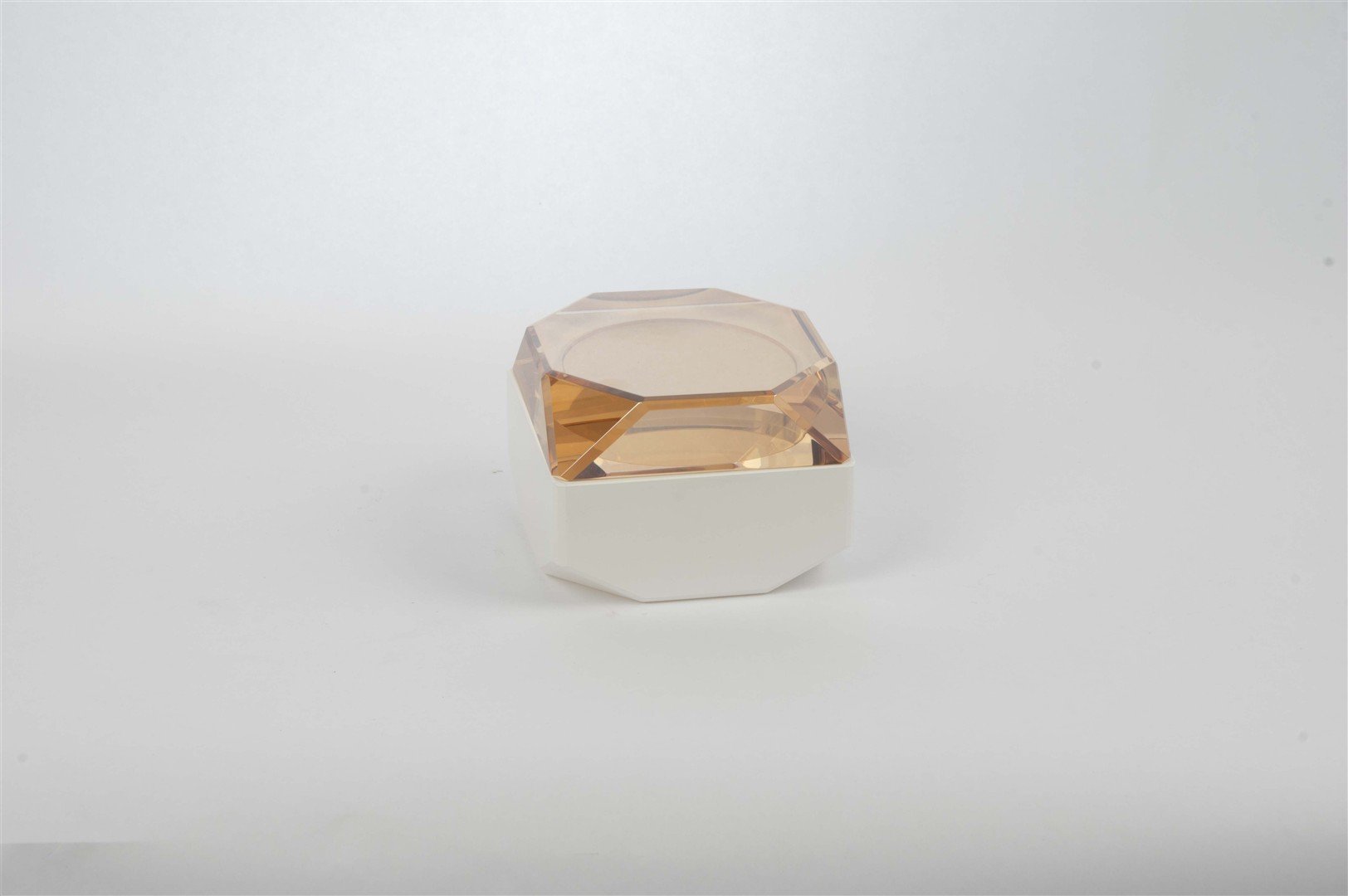 Kristal Beyaz Şampanya Takı Kutusu 10x10x8cm