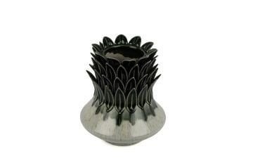 Yeşil Yaprak Kabartmalı Vazo 23x27cm