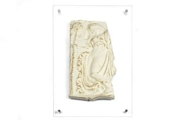Antik meşaleli kadın tablo 50x70