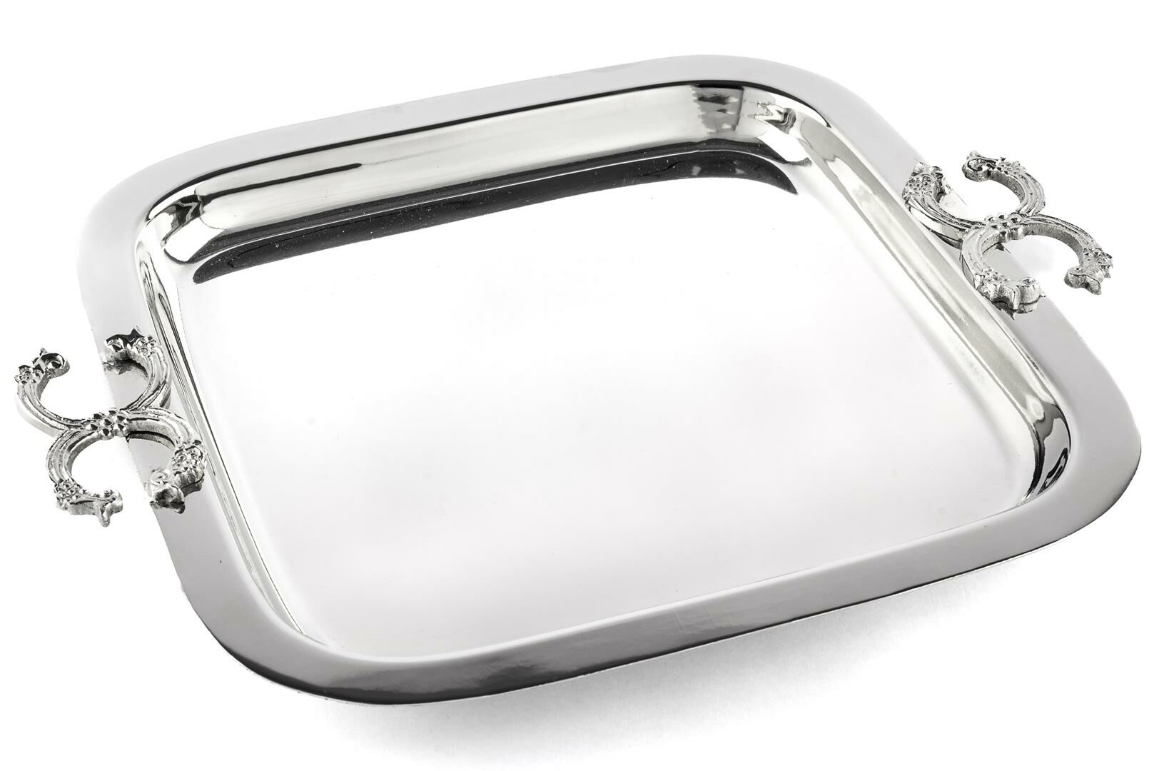 Gümüş C Logolu Tepsi 28x24cm