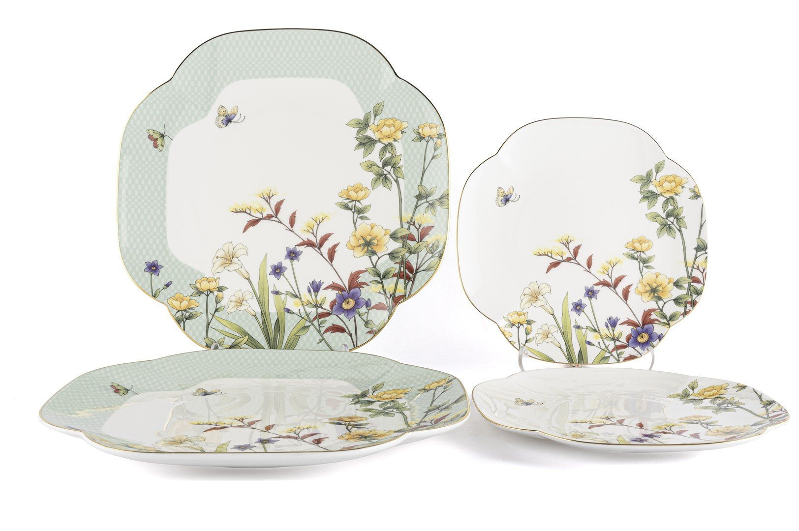 Eternal Flowers 4 Parça Set- 2li Pasta Tabağı 19cm ve 2li Servis Tabağı 25cm