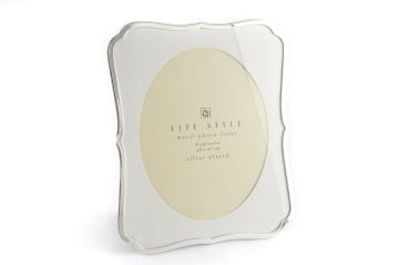 Gümüş Metal Çerçeve 20x25cm