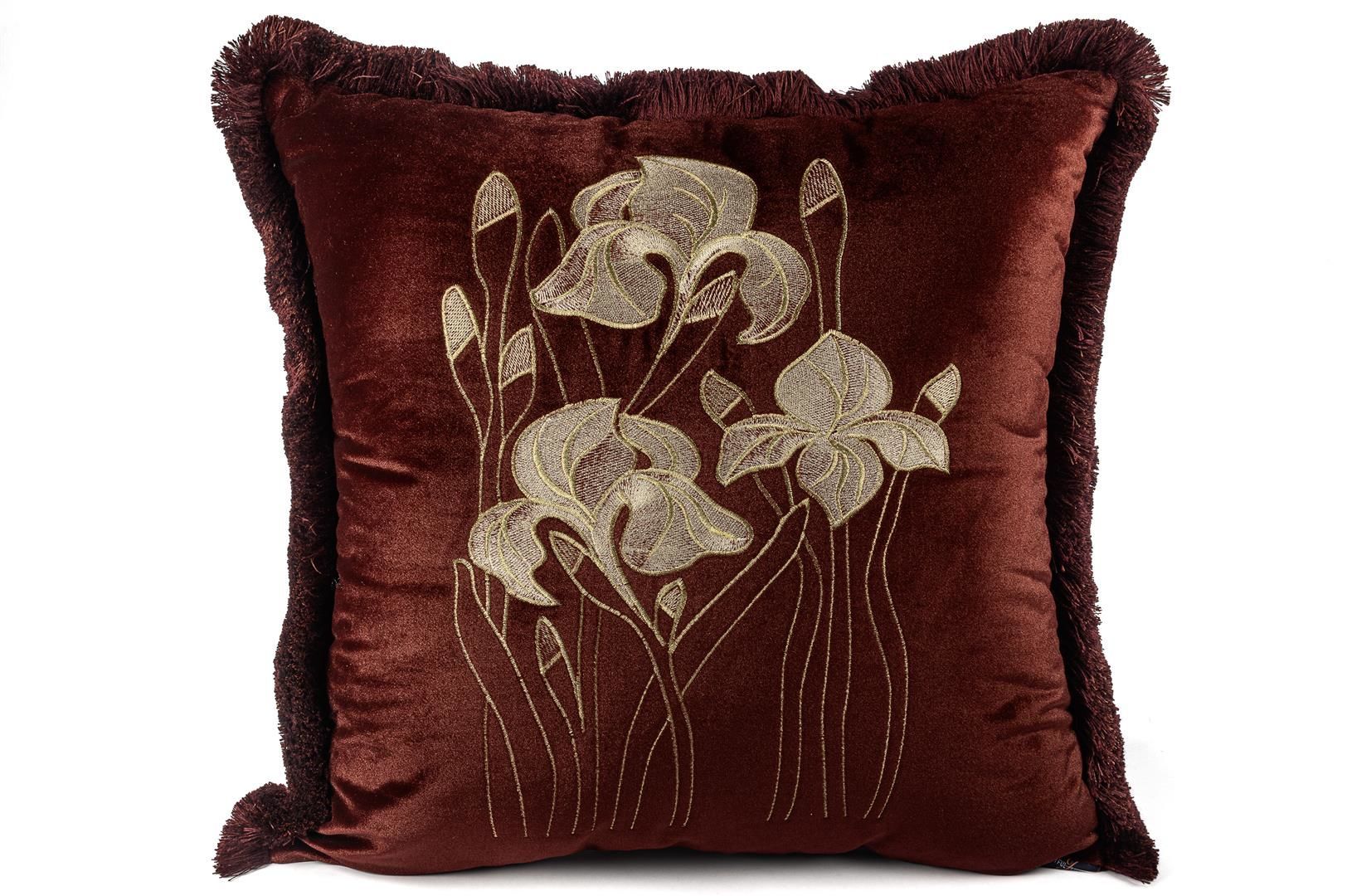 Mia Bordo Püsküllü 55x55 Yastık Kırlent