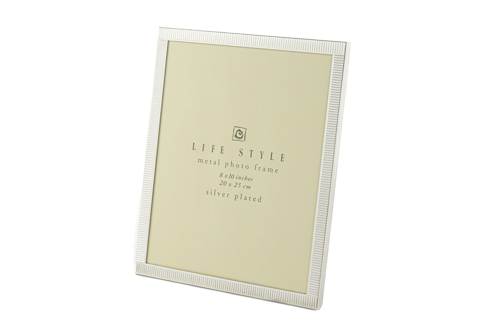 Gümüş Metal Çereve 20x25cm