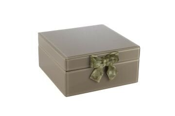 Cappuccıno Yeşil Mermer Fiyonklu Kutu 23x22x11cm