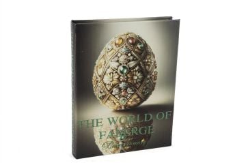 The World Yeşil Kitap Kutu 29x22x4cm