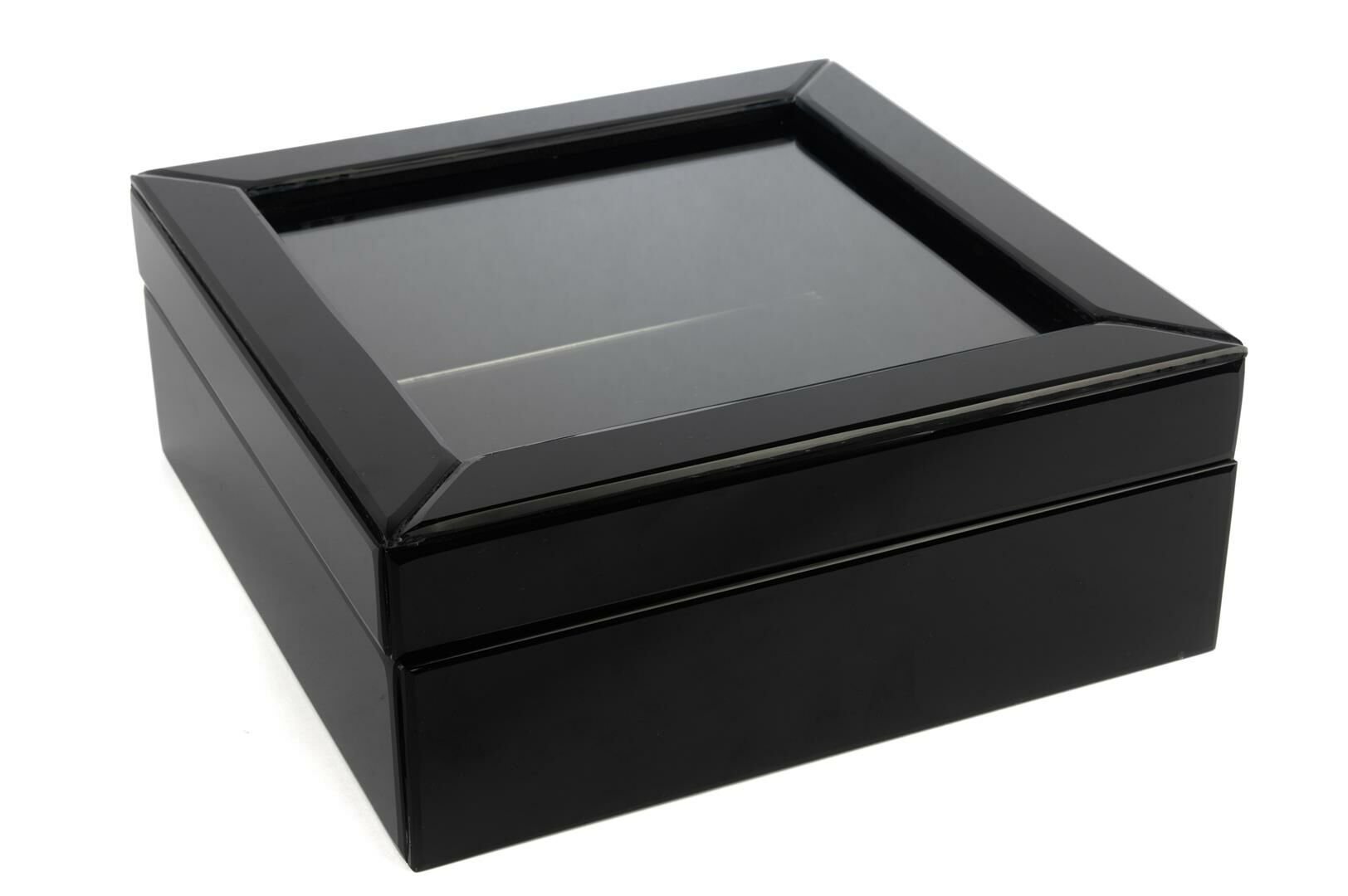 Siyah Cam Pencereli Kutu 26x26x10cm